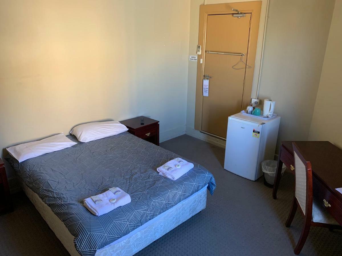 Great Western Hotel Orange Bagian luar foto
